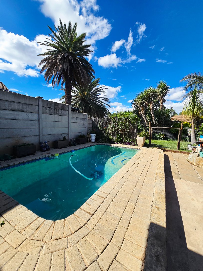 3 Bedroom Property for Sale in Stilfontein Ext 1 North West